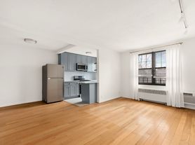 69-62 136th St, Flushing, NY