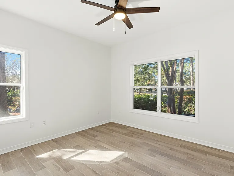 2928 Pine Valley Dr — Photo 28