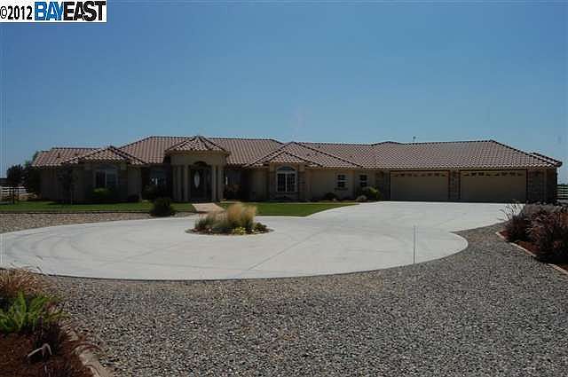 2nd image of 24866 S Banta Rd