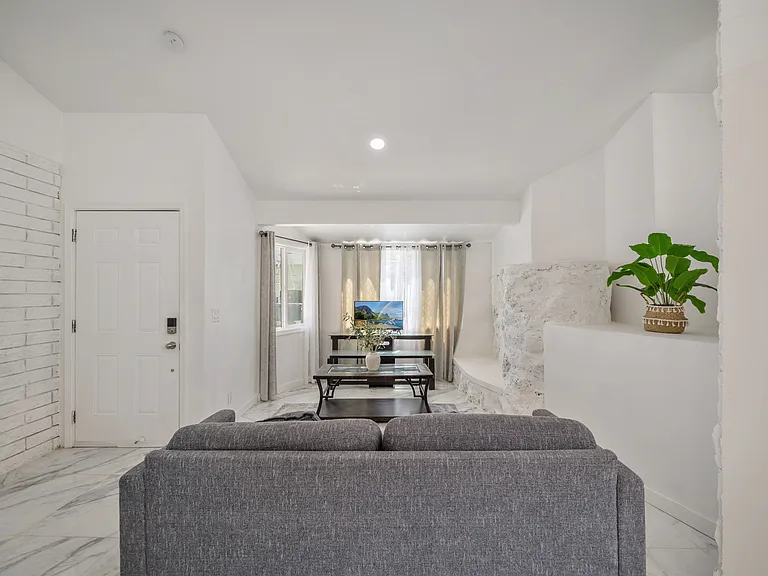1610 Ala Lani St #C — Photo 15
