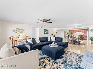 121 Lancha Cir UNIT 203, Indian Harbour Beach, FL 32937