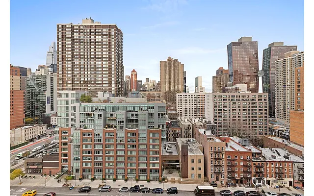 Rented by Douglas Elliman | media 7