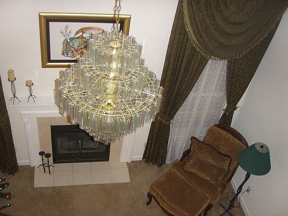 4th image of 8612 Silver Falls Way