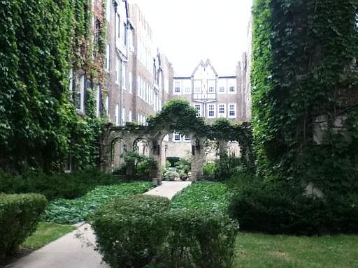 1st image of 2335 W Farwell Ave APT 3