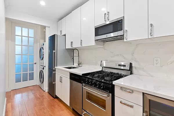 1st image of 240 Mulberry St #12A