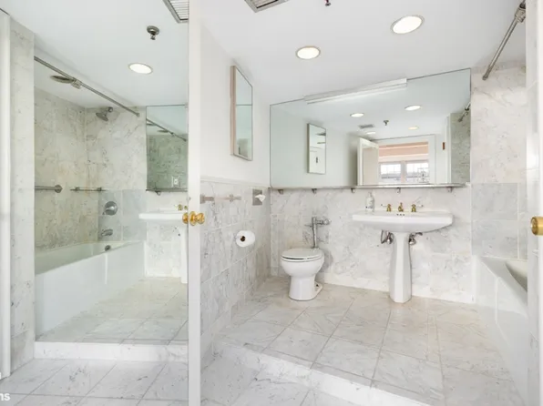 260 Fifth Avenue image 4 of 4