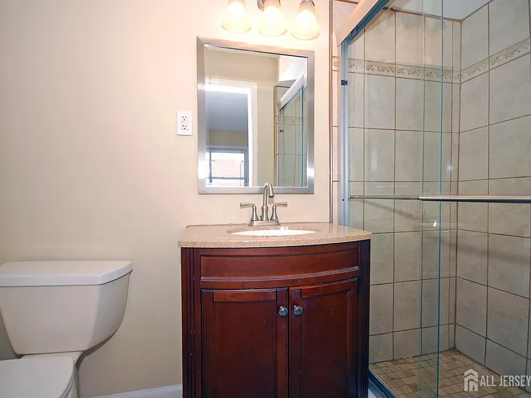 21 Rosewood Ct — Photo 15