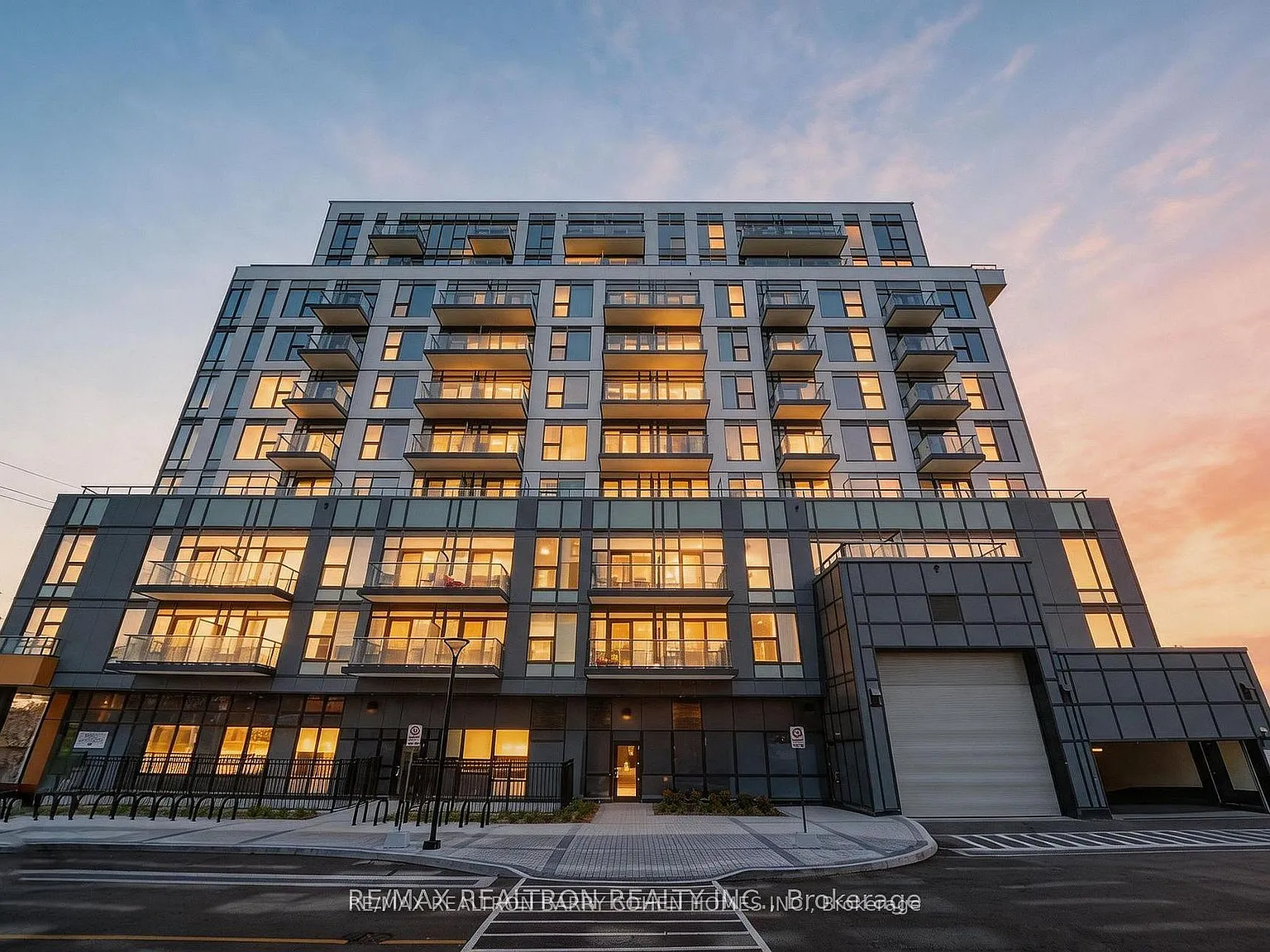 2 bed, $2,175 — Photo 2