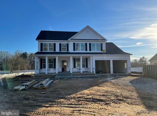 1312 Tongue Cove Dr, Lusby, MD 20657