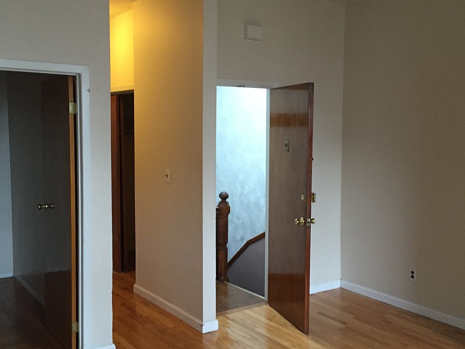 1st image of 2655 29th St #2