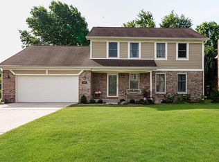 745 Morse Landing Dr, Cicero, IN 46034