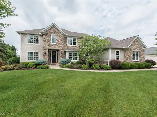 4232 Maidstone Ln, Medina, OH 44256