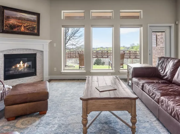 1647 Twistleaf Rd, Northlake, TX 76226