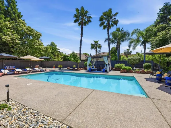 1570 Danbrook Dr, Sacramento, CA 95835