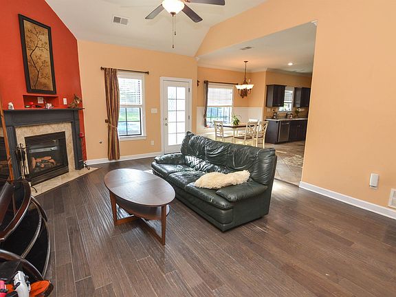 5th image of 8708 Stony Glen Dr