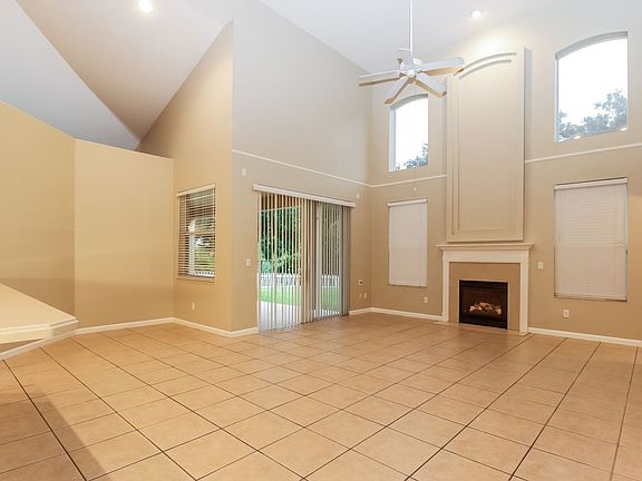 2nd image of 10031 Marsh Pointe Dr