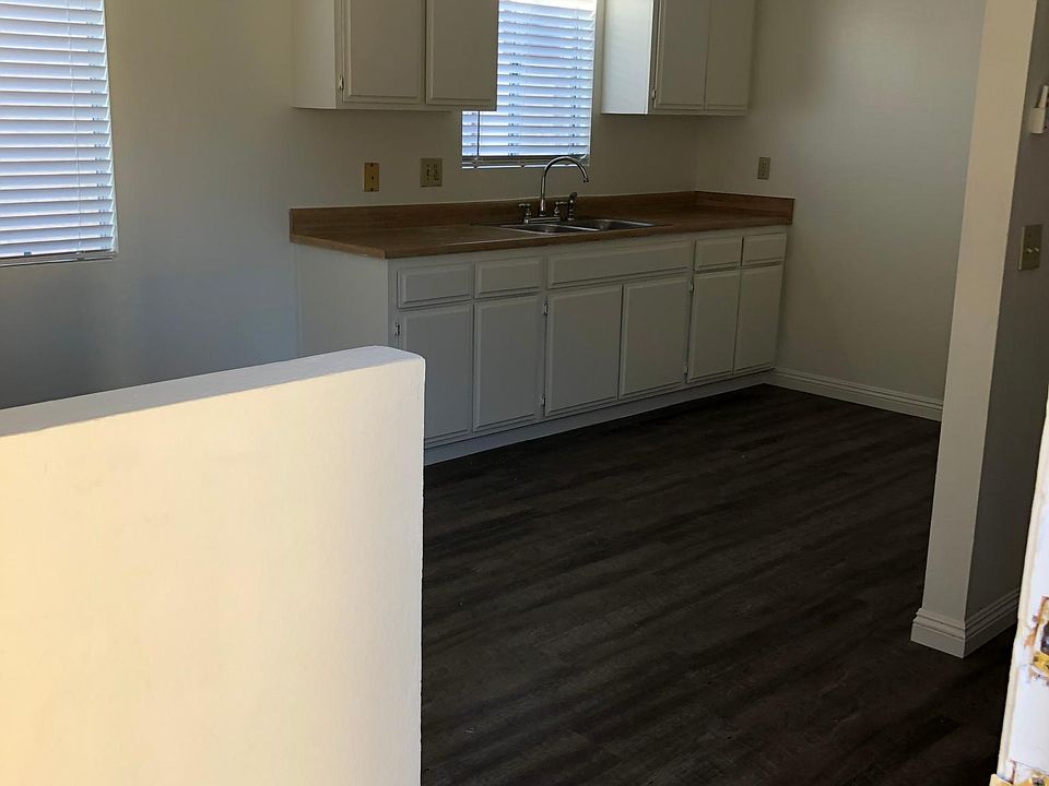 2nd image of 3814 Grace Ave