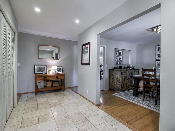 4th image of 1291 Pampas Dr