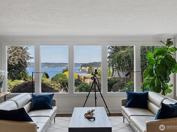 2410 55th Street Ct NW, Gig Harbor, WA 98335