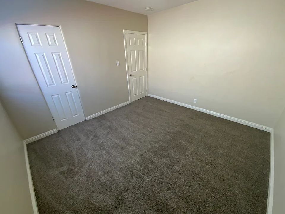 2nd image of 300 Van Buren Blvd