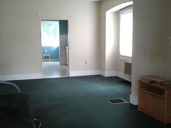 2nd image of 1642 Suman Ave