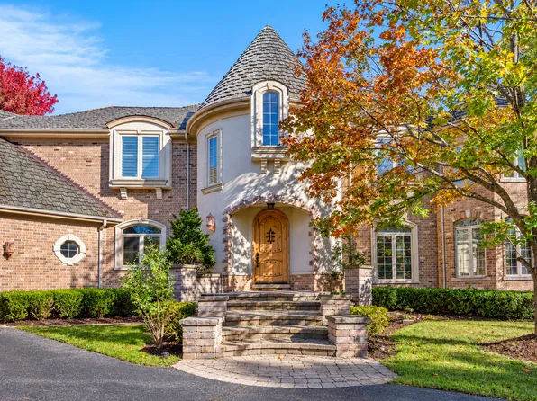 26421 N Middleton Pkwy, Mundelein, IL 60060