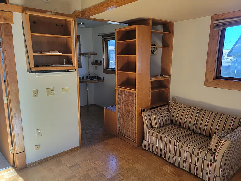 898 Raymond Ave #1 — Photo 18