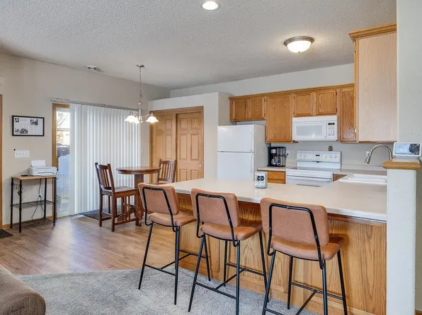 146 Pheasant Run Unit C, Johnson Creek, WI 53038