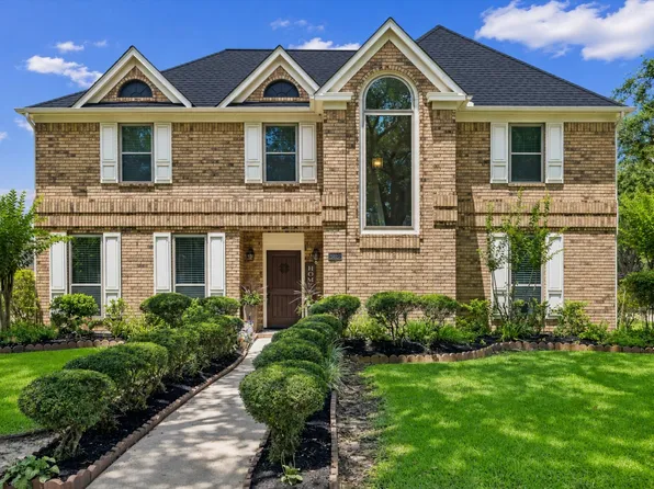 906 Venice St, Sugar Land, TX 77478