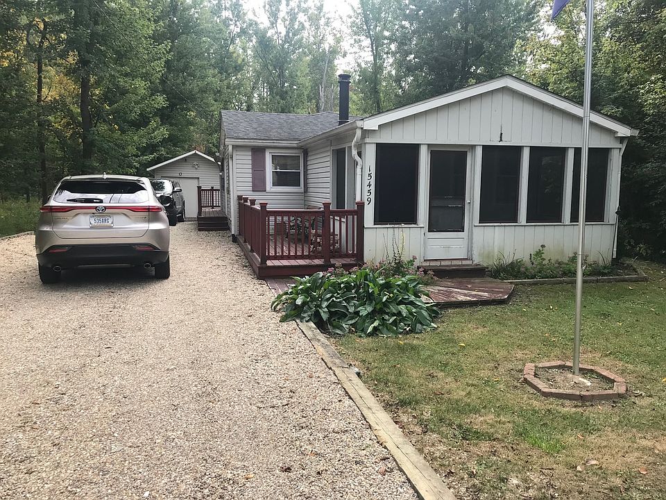 1st image of 15459 Martha St