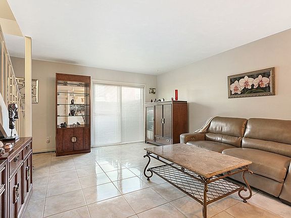 New Slider lets light in