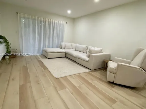 1200 Tallwood Ave APT 302, Hollywood, FL 33021