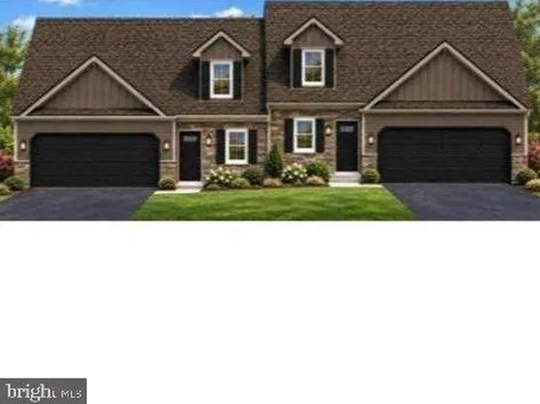 73 Castle Dr Lot 22, Robesonia, PA 19551