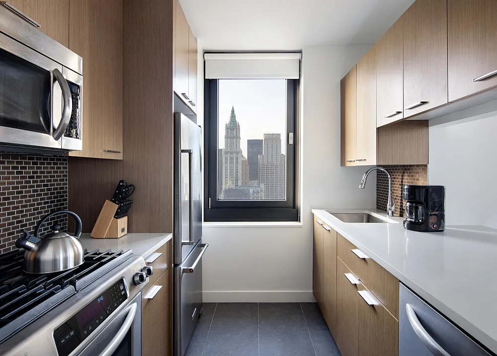 105 Duane Street — Photo 1
