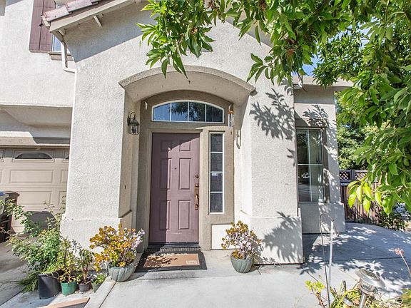 4th image of 299 Pala Ave