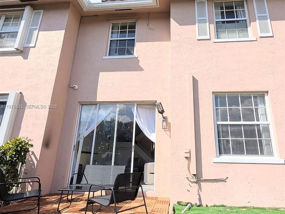 1st image of 3930 NW 91st Ter