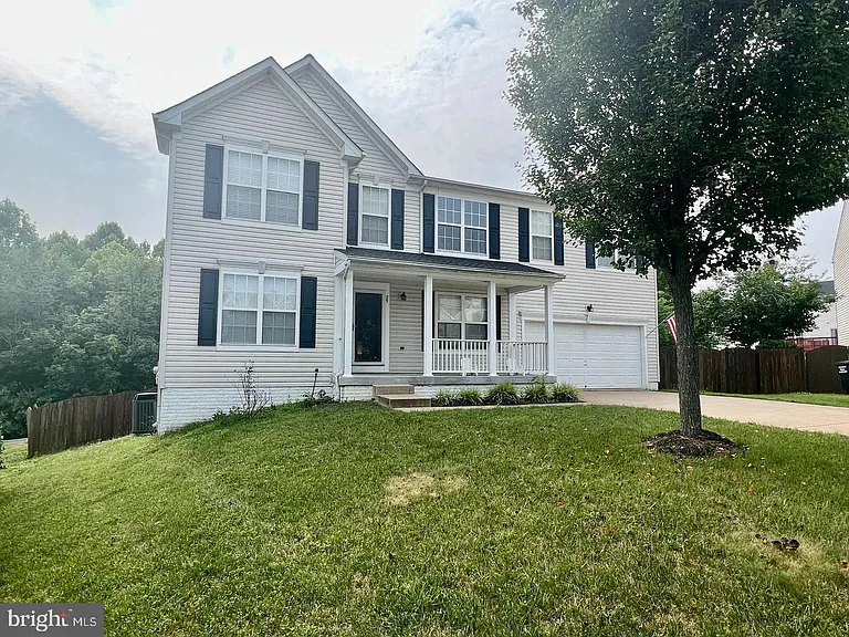 29 Webb Ct — Photo 2