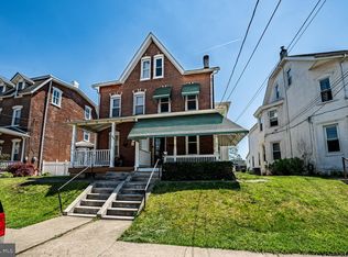 526 Walnut St, Royersford, PA 19468