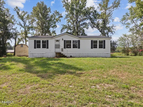 113 Simon Latour Rd, Carencro, LA 70520