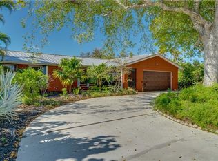 3572 Knollwood Rd, Fort Myers, FL 33919