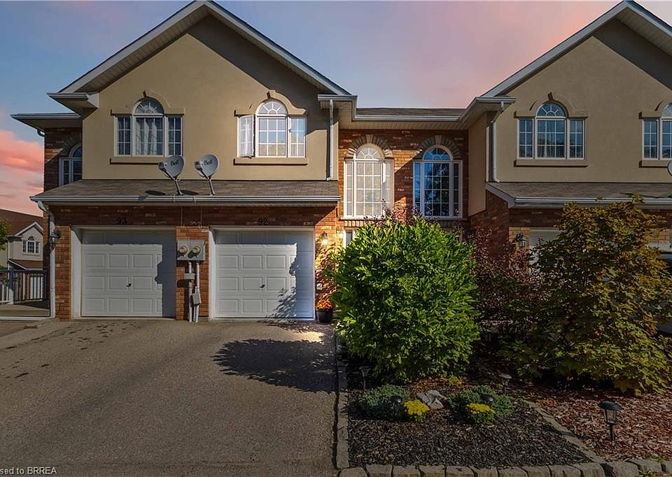 1st image of 20 McConkey Cres #92