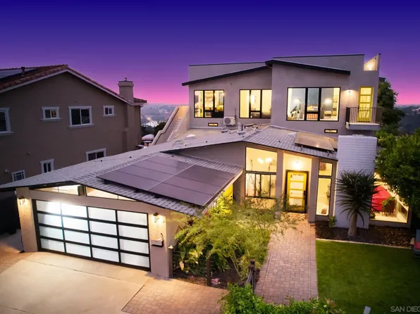 5243 Pacifica Dr, San Diego, CA 92109