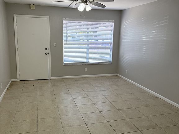 5th image of 1336 NE 5th Ave #3