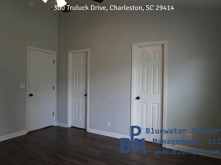 300 Truluck Dr — Photo 12