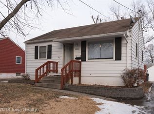 2001 59th St, Des Moines, IA 50322