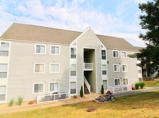 1346 Hunters Rd APT B, Harrisonburg, VA 22801