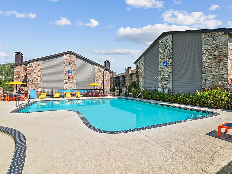 Pool and Lounge Area