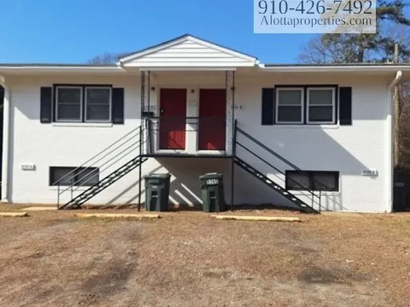 836A Ridge Rd, Fayetteville, NC