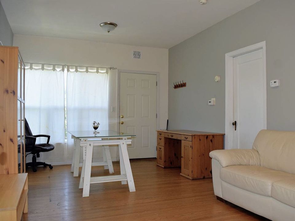 2nd image of 412 W 12th St