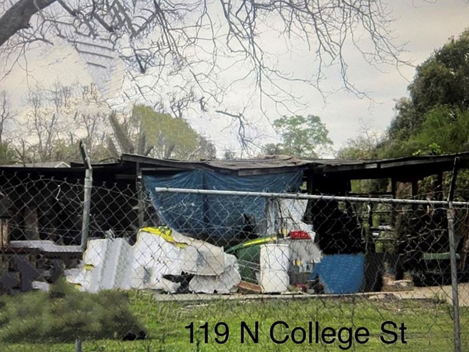 2nd image of 119 N College St